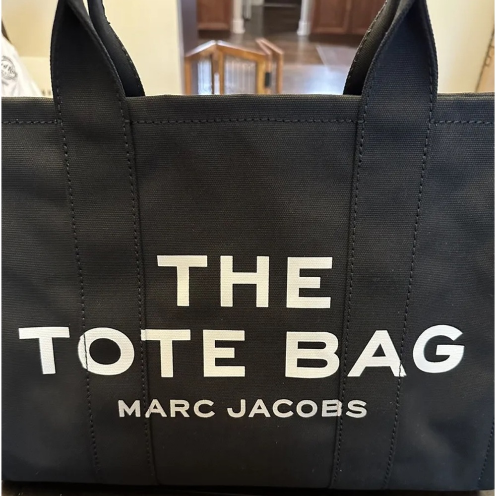Marc Jacobs The Tote Bag Brand New with Tags Black Large